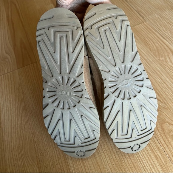 UGG Kristin Wedge Classic Suede Booties Women’s 10 - Picture 10 of 10